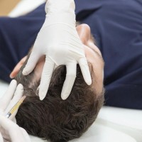 پویا زند نویسنده محتوای پزشکی