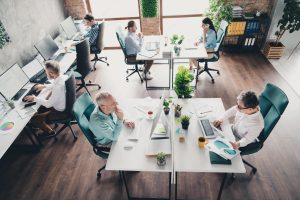 رفتن به سر کار بعد از کاشت مو؛ کی و چطور؟